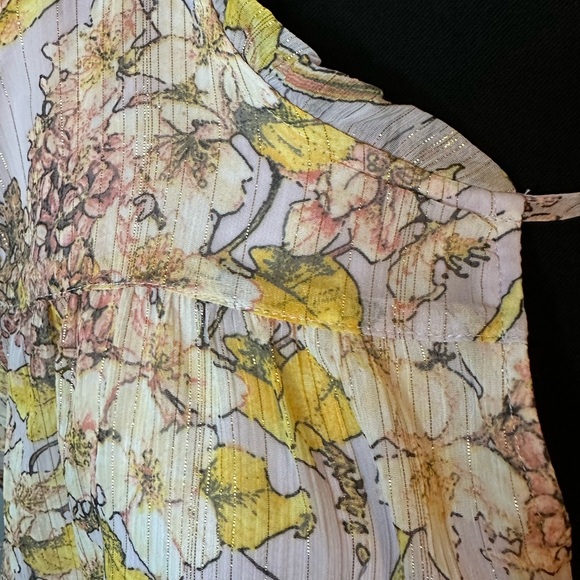 Flowy and Flowery Lauren Conrad Blouse NWT, 3X - Picture 2 of 5